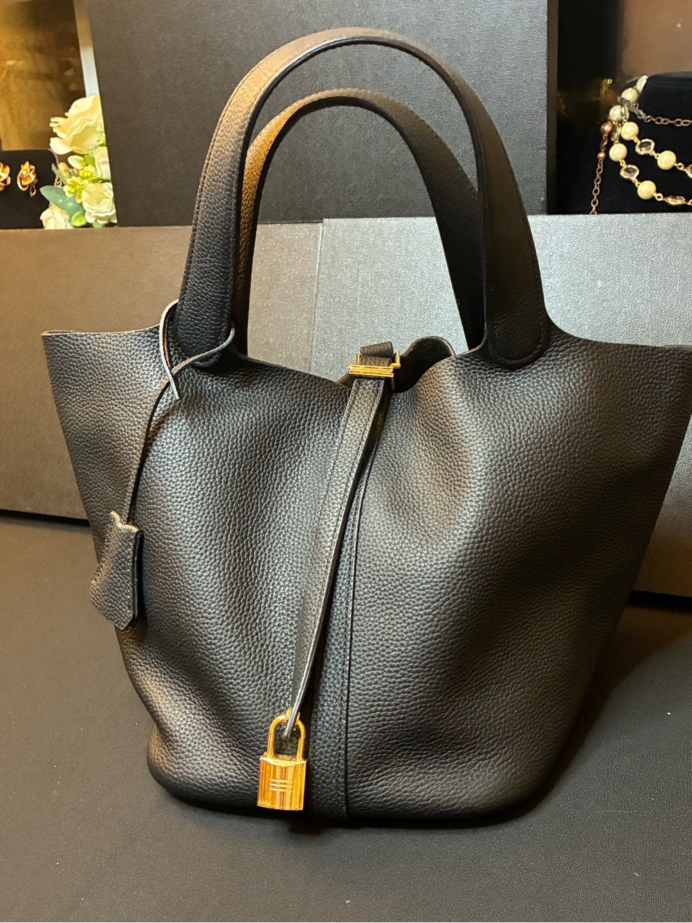 Structured Black Pebbled Leather Tote with Gold Padlock Accent - Picture 2 of 5